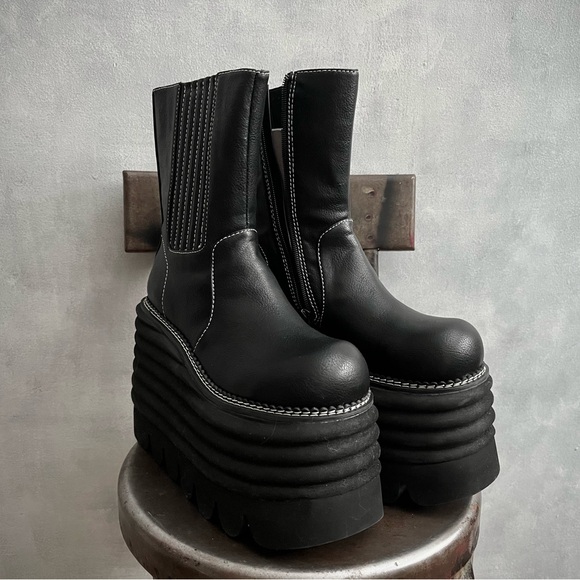 Current Mood Shoes - Dollskill Current Mood Toughen Up Platform Boots